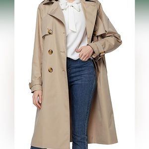 Khaki trench coat! Barely used